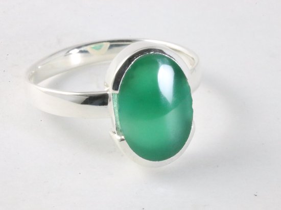Hoogglans zilveren ring met groene agaat - maat 19