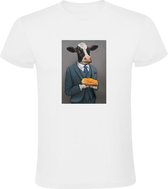 Koe in pak met tosti Heren T-shirt - dieren - eten - kunst - schilderij - grappig