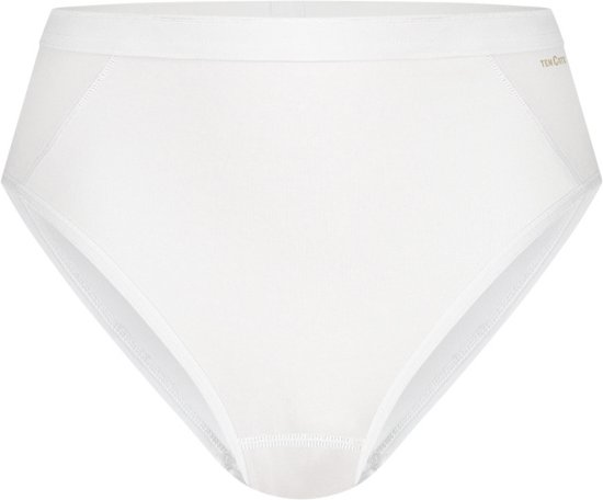 Witte slip van Ten Cate met hoge taille en hoge beenuitsnijding. Elastische band met subtiele textuur.