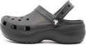 Zwarte Crocs Classic Platform Clog, profiel van de zijkant, met band om de hiel.
