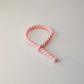 LoveTies Mini - gevlochten haarelastiek - armbandje - zachtroze - aantrekbaar