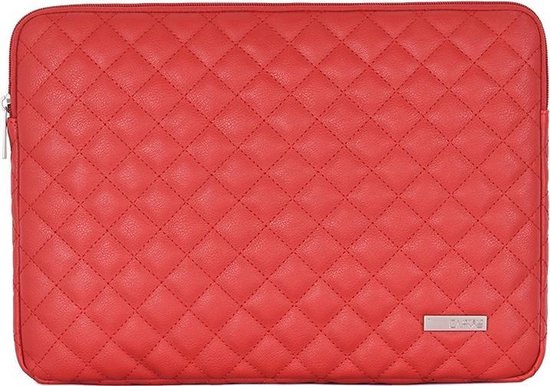 Housse d'ordinateur portable rouge aspect cuir avec motif matelassé et logo argenté.