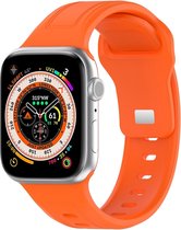Siliconen bandje - geschikt voor Apple Watch Series 1/2/3/4/5/6/7/8/9/SE met case size 38 mm / 40 mm / 41 mm - oranje