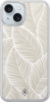 Casimoda® hoesje - Geschikt voor iPhone 15 - Palmy Leaves Beige - 2-in-1 case - Schokbestendig - Natuur - Verhoogde randen - Bruin/beige, Transparant