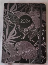LIBOZA - Agenda 2024 – A5 – Harde kaft – Zwart met witte junglebladeren - 14,5 x 20,5 - met ECOpen - Leeslint - Sluitelastiek - Past in handtas - Jaaroverzichten - Ruimte voor telefoonnrs+notities - Drietalig - Sinterklaas - Kerstmis – cadeau