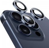 Protecteur d'objectif d'appareil photo ESR adapté à Apple iPhone 15 Pro / 15 Pro Max | Verre | Case Friendly | avec applicateur | strass