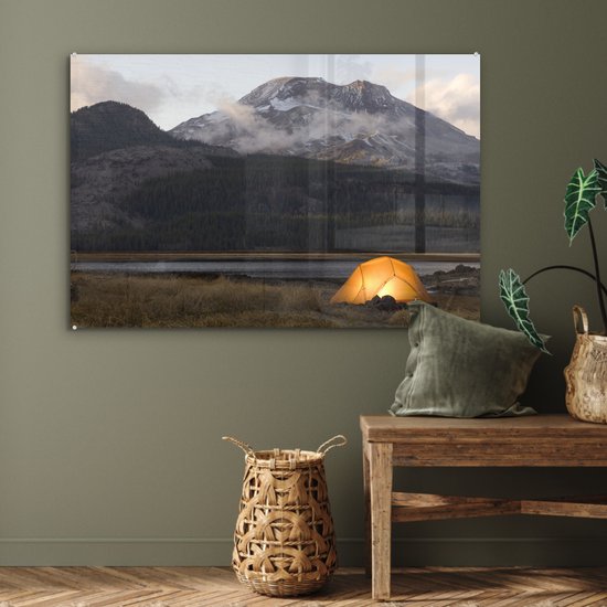 MuchoWow® Peinture sur verre 120x80 cm - Peinture sur verre acrylique - Une tente jaune dans une zone de montagne - Photo sur verre - Peintures