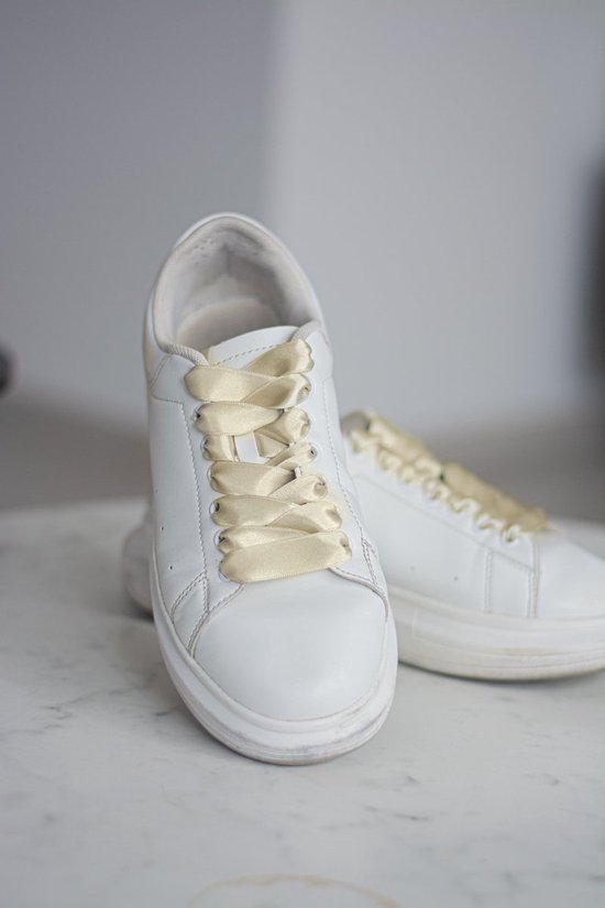Schoenveters plat satijn luxe - linnen beige breed - 120cm met bronzen stiften veters voor wandelschoenen, werkschoenen en meer