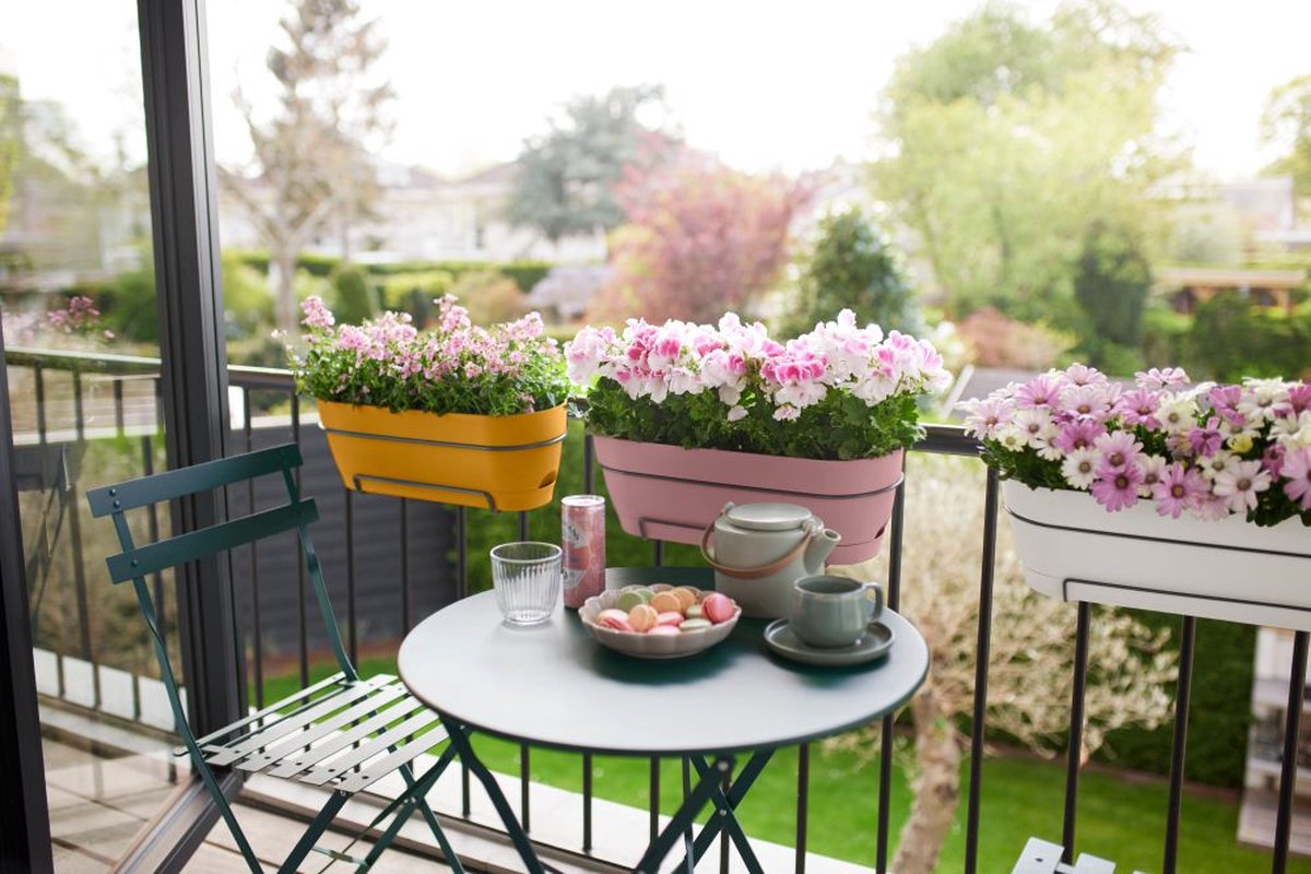Elho Vibia Campana Balcony Planter Allin1 70 - Planter for Balcony