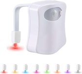 Veilleuse LED pour toilettes Intirilife en blanc avec détecteur de mouvement et 8 couleurs différentes - 7 x 5 x 9,5 cm