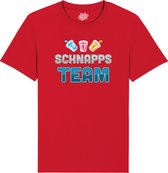 Schnapps Team - Grappige Apres Ski Wintersport Kleding - Mannen / Vrouwen / Unisex - Foute Ski en Snowboard Vakantie Outfit Cadeau - Unisex T-Shirt - Rood - Maat 4XL