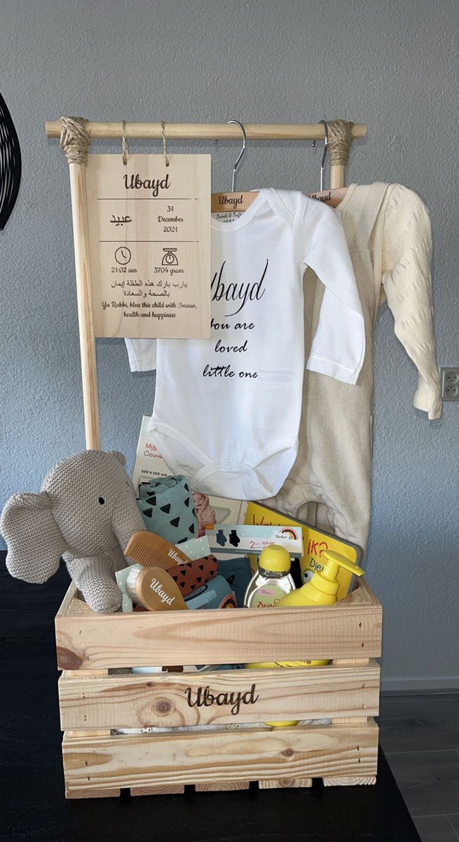 Luxe kraampakket houten kist meisje/ jongen 10 dagen