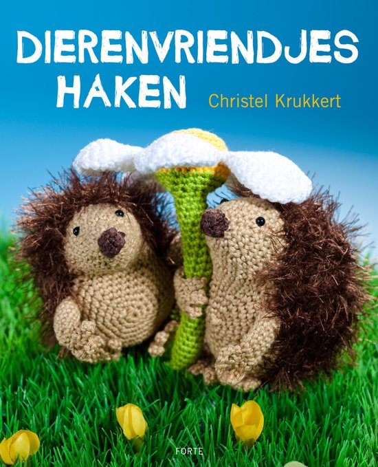 Boekomslag met twee gehaakte egeltjes die een gehaakte bloem vasthouden. De titel "DIERENVRIENDJES HAKEN" staat in witte letters bovenin.