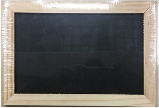 Zwart schoolbord met houten rand, 18x26cm.