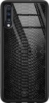 Casimoda® hoesje - Geschikt voor Samsung Galaxy A50 - Black Snake - Luxe Hard Case Zwart - Backcover telefoonhoesje - Bruin/beige