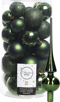 Boules de Noël Decoris 30x pièces - vert foncé 4/5/6 cm mélange plastique mat/brillant/paillant et pic en verre brillant 26 cm