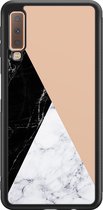 Leuke Telefoonhoesjes - Hoesje geschikt voor Samsung Galaxy A7 (2018) - Marmer zwart bruin - Backcover zwart - Marmer - Zwart, Bruin, Grijs