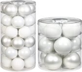 42x stuks glazen kerstballen wit 6 en 8 cm glans en mat - Kerstversiering/kerstboomversiering