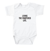 Rompertjes baby met tekst - Living the pampered life - Romper wit - Maat 50/56
