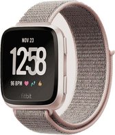 Nylon Smartwatch bandje - Geschikt voor  Fitbit Versa / Versa 2 nylon bandje - roze - Horlogeband / Polsband / Armband