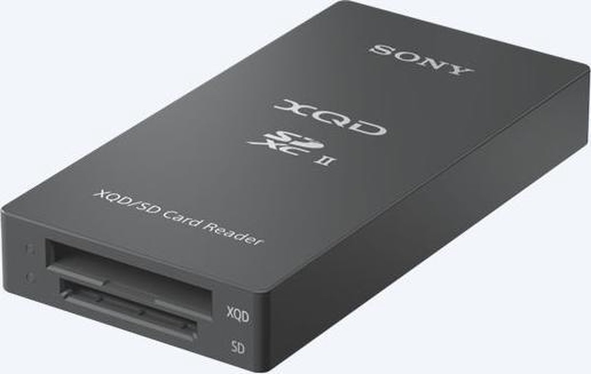 XQD/SD CARD READER