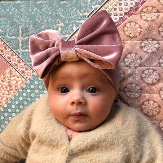 Roze velvet baby / kinder haarbandje - 0 tot 6 maanden | bol.com