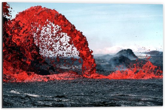 Dibond - Uitbarstende Vulkaan - 60x40cm Foto op Aluminium (Met Ophangsysteem)
