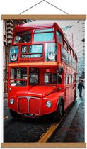 Schoolplaat – Rode Autobus in Engeland - 40x60cm Foto op Textielposter (Wanddecoratie op Schoolplaat)