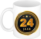 24 jaar cadeau mok / beker medaille goud zwart voor verjaardag/ jubileum