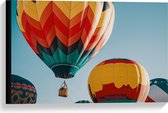 Canvas  - Groepje Gekleurde Luchtballonnen - 60x40cm Foto op Canvas Schilderij (Wanddecoratie op Canvas)