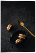 Acrylglas - Gouden Macarons en Lepel - 40x60cm Foto op Acrylglas (Wanddecoratie op Acrylglas)