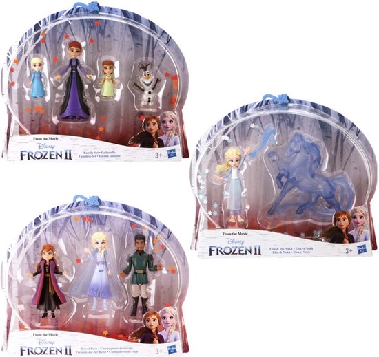 Coffret Reine des Neiges II Anna et Elsa tenues royales F2063 hasbro