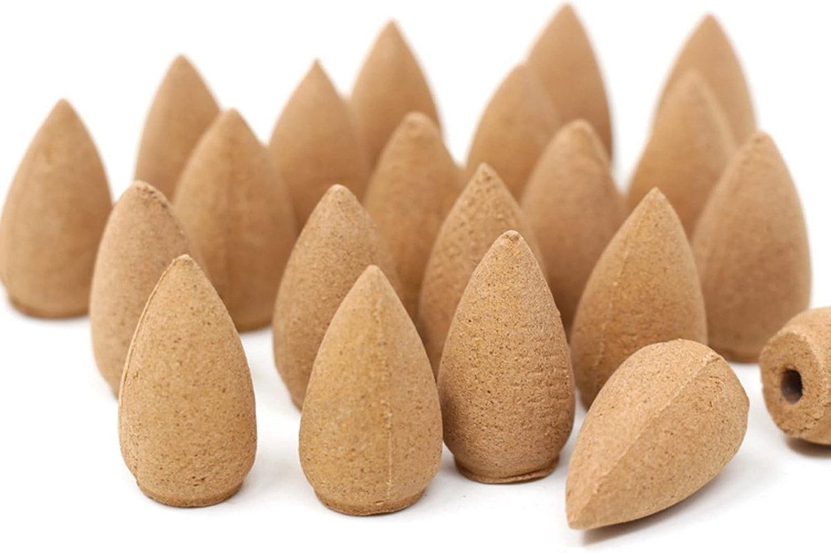 Natuurlijke Sandelhout Wierook Cones voor Aromatherapie - 100 Stuks voor Thuis en Kantoor, Ontspanning en Stressvermindering