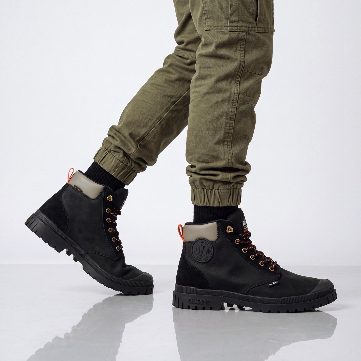 Baskets Palladium SP20 Cuff LTH WP+ Zwart