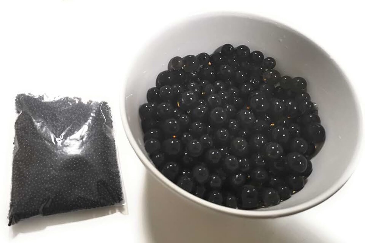Verpakking van 10.000 stuks waterkralen, 45-50 g, gel kristal aarde gelatine kralen, voor vazen, bruiloft, Kerstmis, tuin, keuken (zwart)
