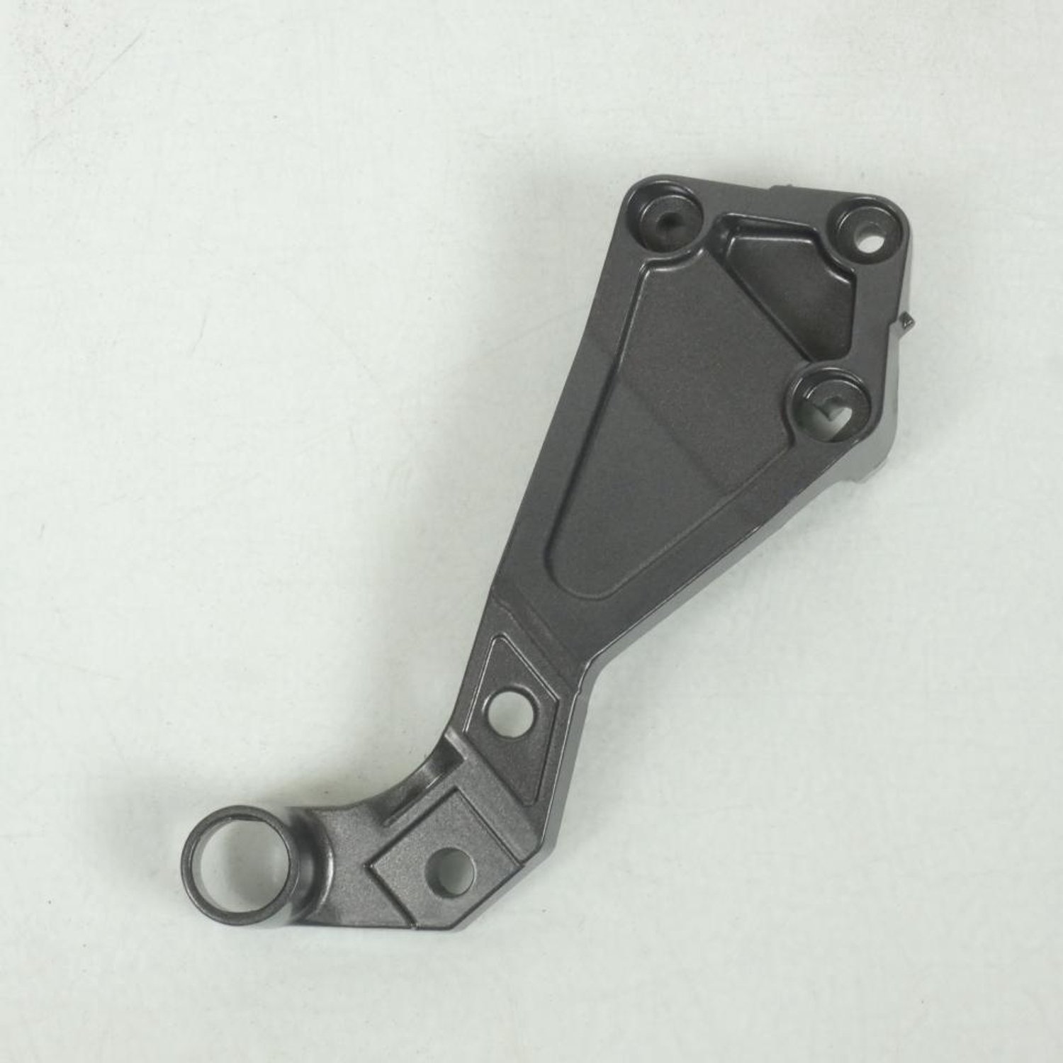Voetsteunplaat rechtsachter voor motor Triumph 900 Sprint 1991-98 2080118-T0301
