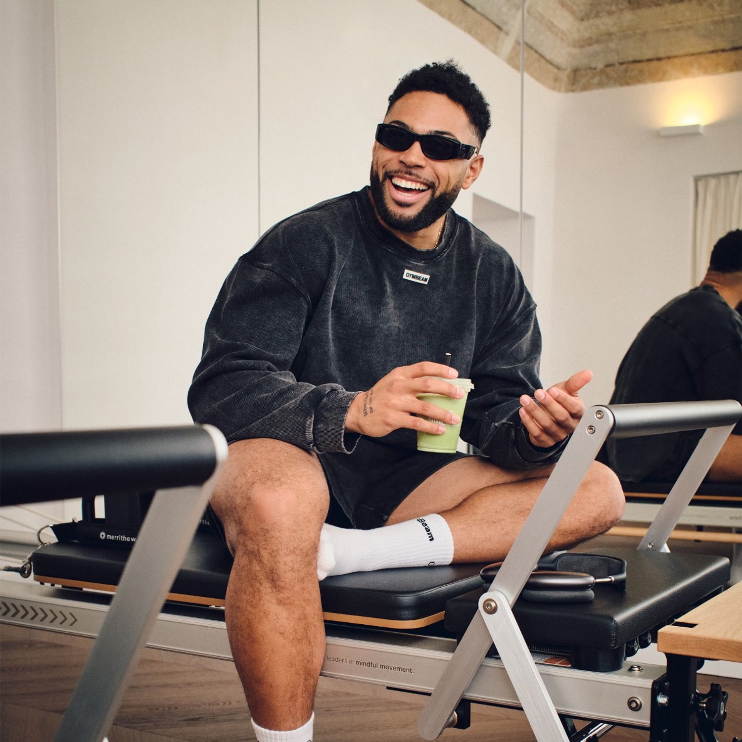 GymBeam Aura Trui Gewassen Zwart L