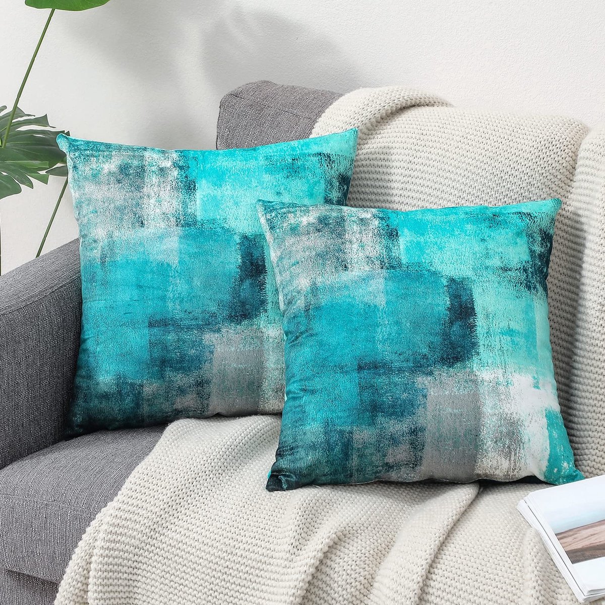 Elzusha - Decoratieve Kussenhoezen Set van 2 - Velvet Turquoise 50 x 50 cm