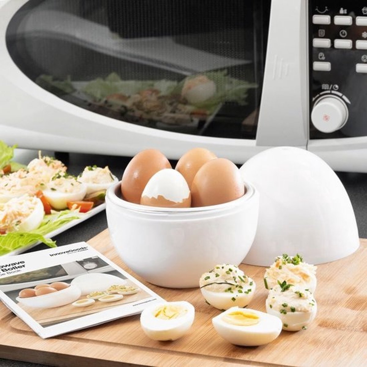 InnovaGoods® Cookbook for microwave egg cooker, cook eggs quickly and easily, compact and easy to use design, ideal for home.