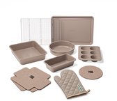 Cook & Pan Keramische Bakvormenset 9-delig Taupe - PFAS Vrij - Oven en Airfryer bestendig tot 280°C - PFAS-vrije Anti Aanbaklaag - Vaatwasserbestendig - Bakset met Bakplaat, Cakevorm, Muffinvorm, Ronde bakvorm, Ovenschaal, Afkoelrek, Beschermers