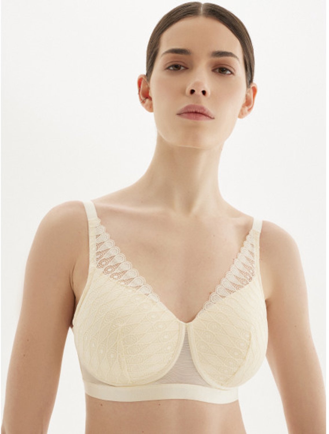 Megami Lambada Voorgevormde Prothese Bralette Antique White Ivoor