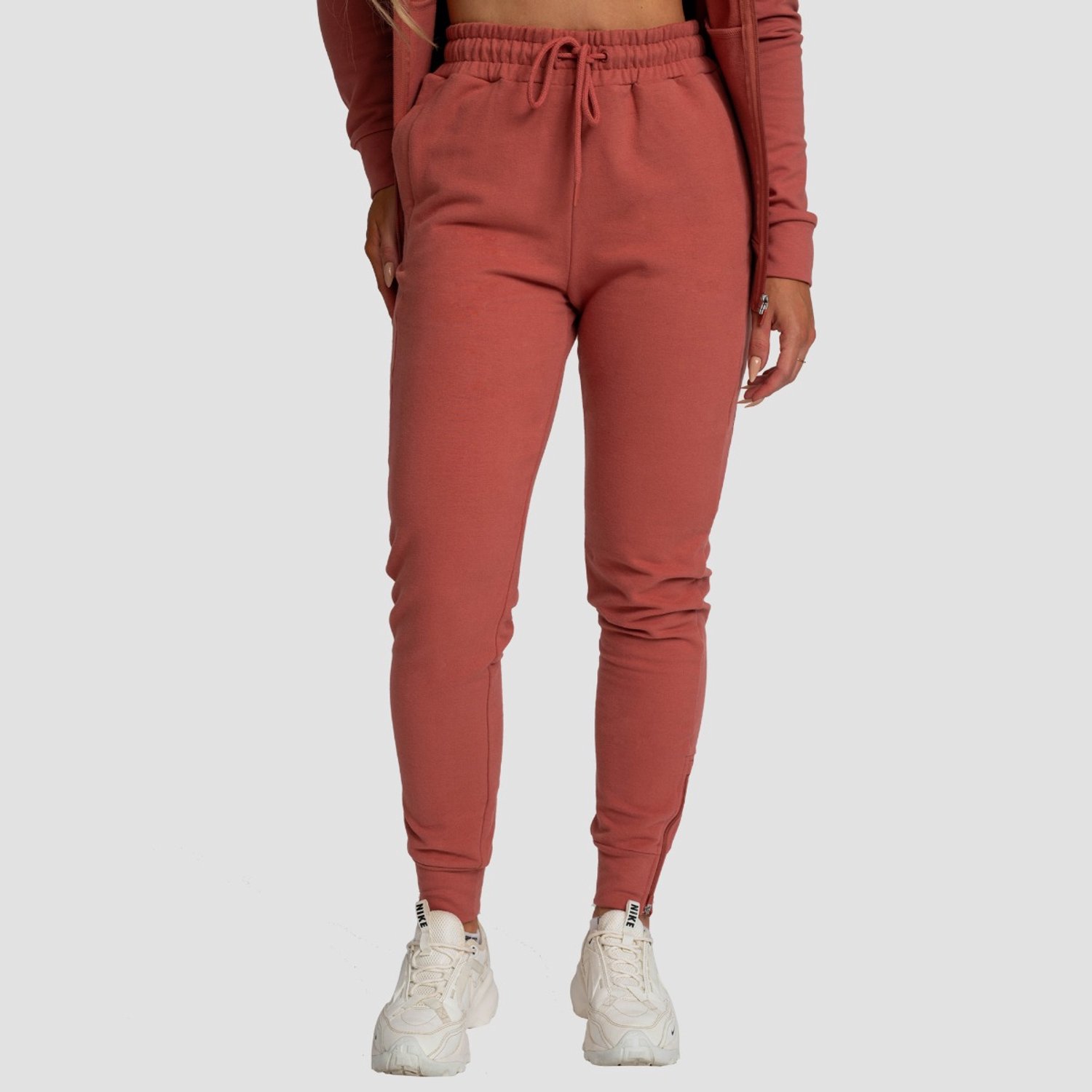GymBeam Dames Limitless Joggers Kaneel M