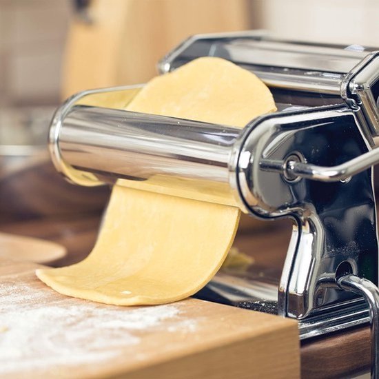 Handmatige pastamachine van staal voor tagliatelle, lasagne en tagliolini - Inclusief 3 matrijzen — afbeelding 3