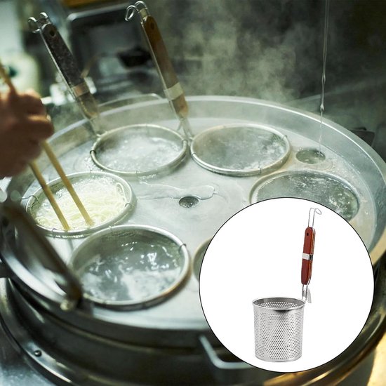 Set van 2 RVS Pastacutters met Handvat, Microperforerende Pastafilter en Diepe Keukenzeef voor Voedsel, Pasta en Aziatische Gerechten — afbeelding 4