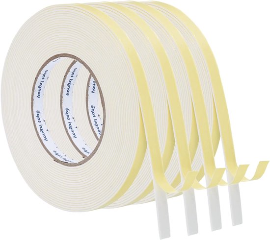 Vier rollen witte EVA-schuimtape met gele papieren beschermstrip.