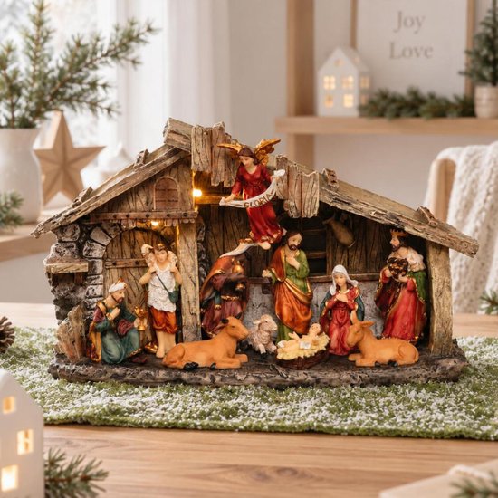 Verlichte kerststal - 17 x 8 x 31 cm - compleet - met beeldjes - gras achtergrond