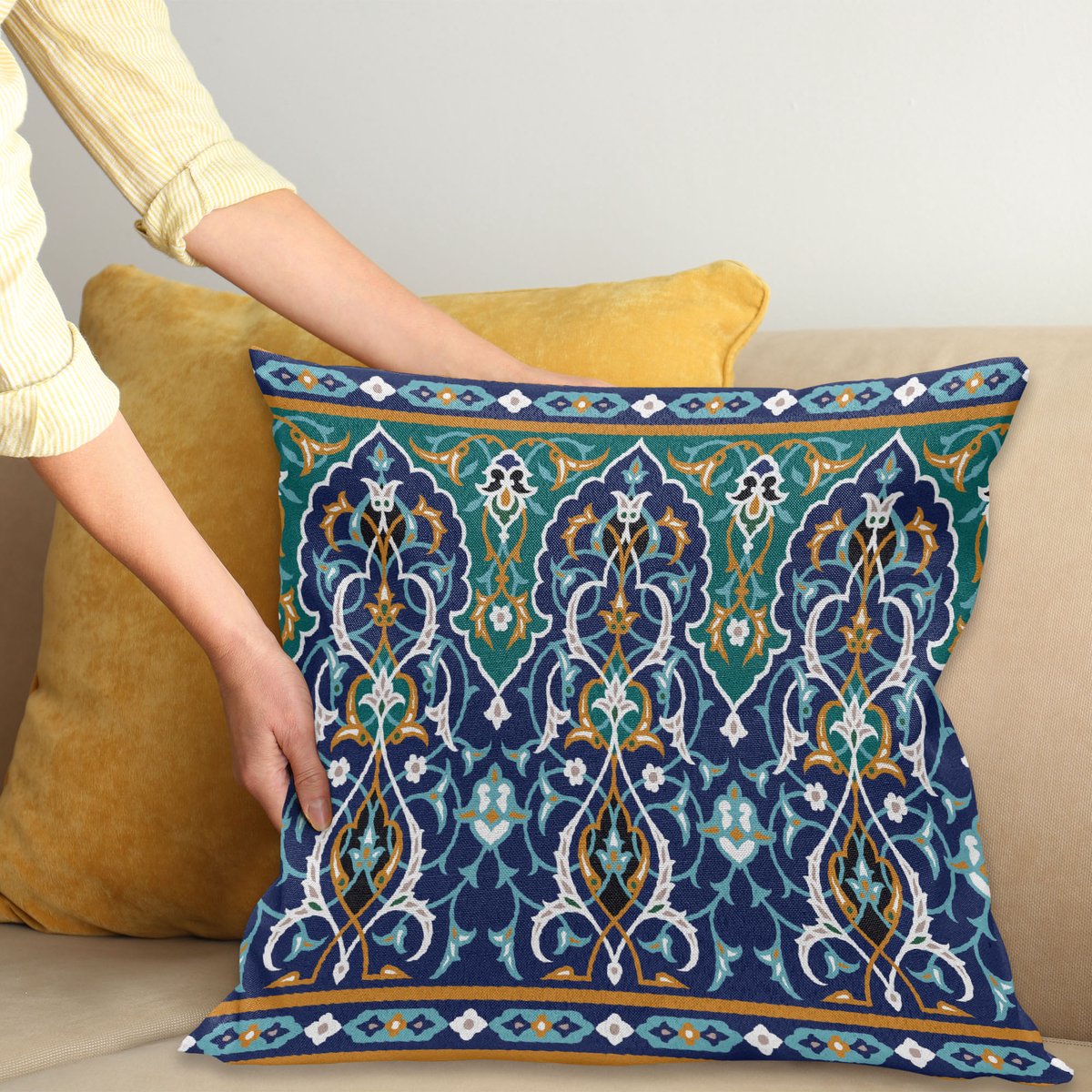 ABAKUHAUS Moroccan Sierkussenhoes, Oosters Bloemblaadjes Hippie Vintage Mosaic Ontwerp, Decoratieve Vierkante Sierkussenhoes, 65 x 65 cm, Mosterd Blauw