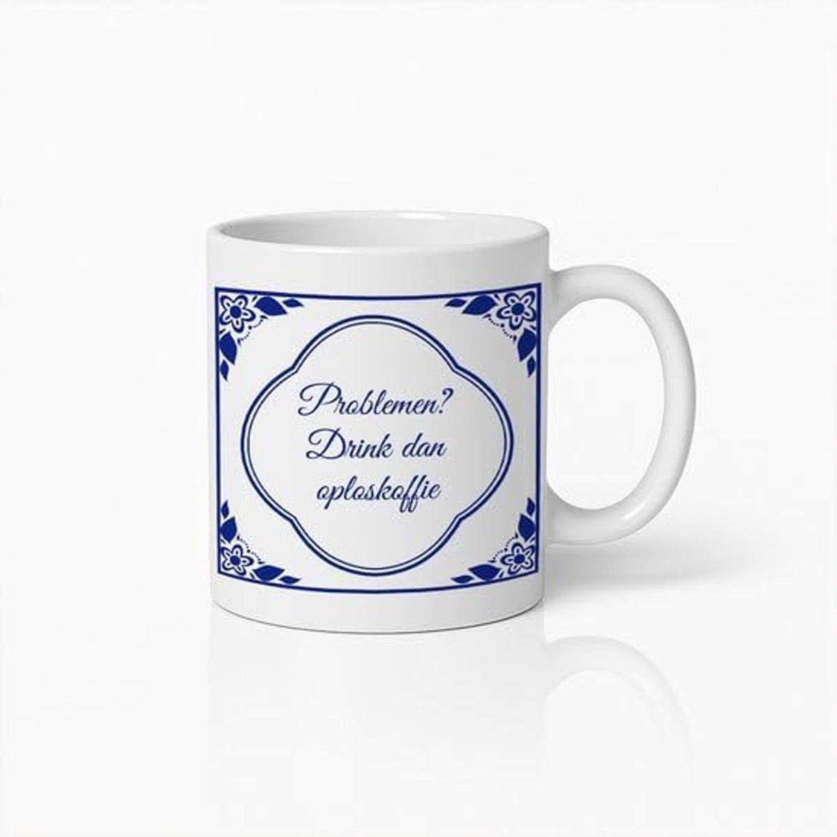 Drink Dan Oploskoffie Mok – 330ml Grappige Delfts Blauwe Stijl Koffiemok – Humoristisch Cadeau voor Koffieliefhebbers