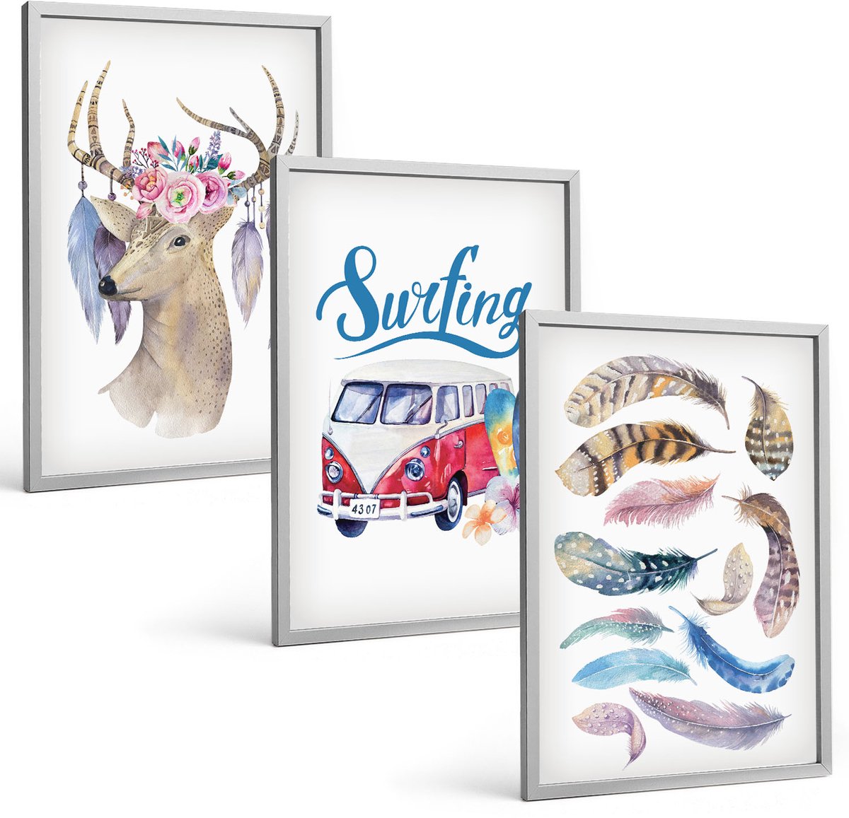 Coloray 3-Delige Schilderij Set - Hert Met Gewei, Bloemen En Veren, Vakantiebusje - 40 x 60 cm - Moderne Wanddecoratie - Slaapkamer - Woonkamer Decoratie