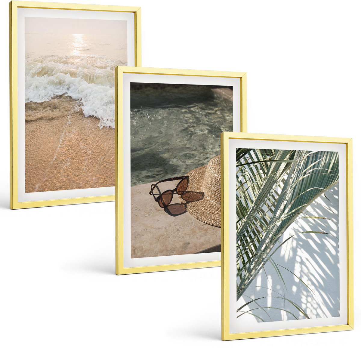 Coloray 3-Delige Schilderij Set - Water Strandhoed En Zonnebril Bladeren - 40 x 40 cm En 40 x 60 cm - Wanddecoratie - Muurdecoratie - Woonkamer - Stijlvolle Muurdecoratie